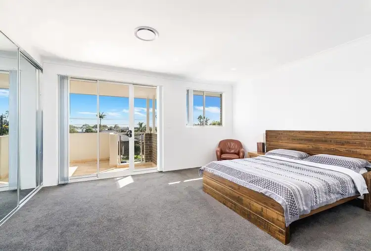 Fifth view of Homely semi-detached listing, 10A Booyong Avenue, Caringbah NSW 2229