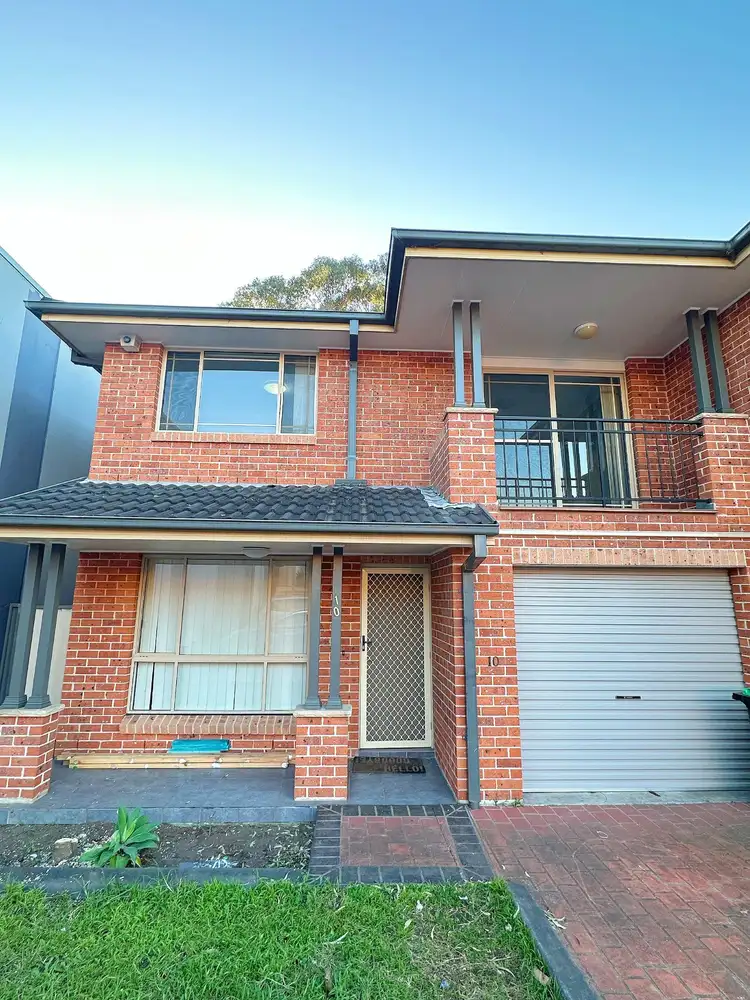 10/4 Myall Road, Casula NSW 2170