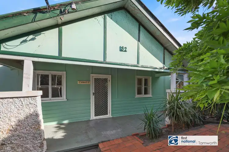 82 Bourke Street, Tamworth NSW 2340