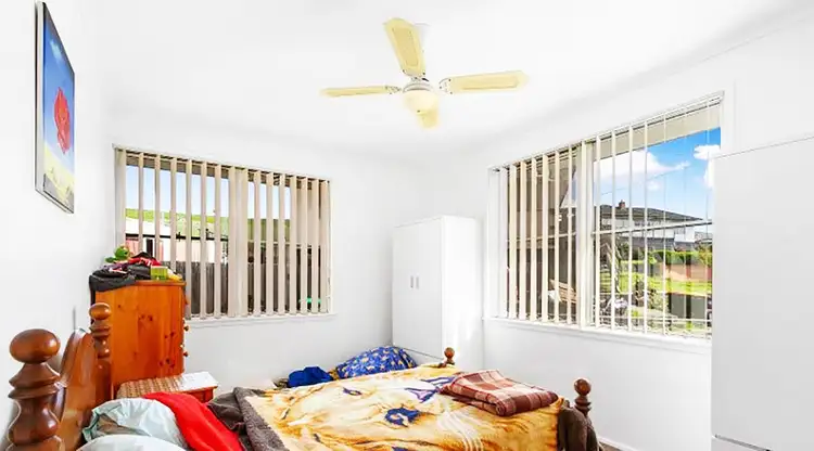 Sixth view of Homely house listing, 1 Newton Court, Morwell VIC 3840