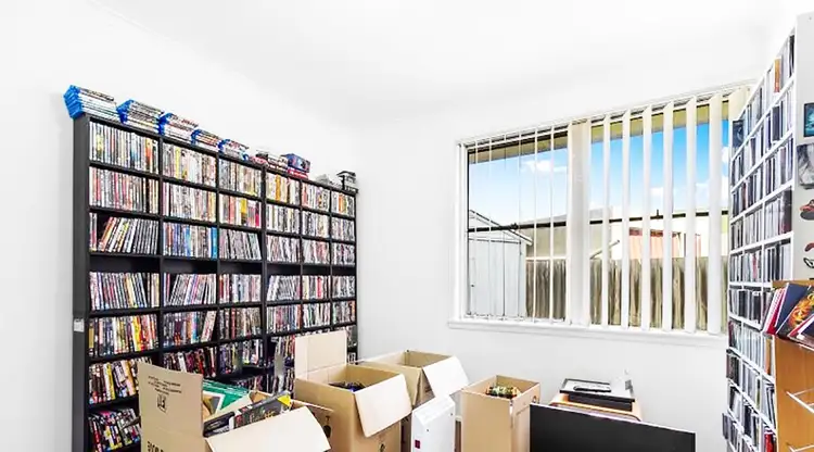 Fifth view of Homely house listing, 1 Newton Court, Morwell VIC 3840