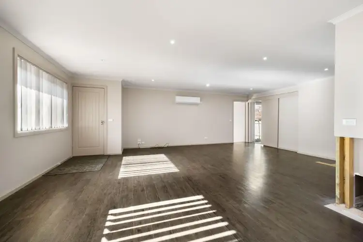 Fifth view of Homely unit listing, 2/358 Townsend Street, South Albury NSW 2640