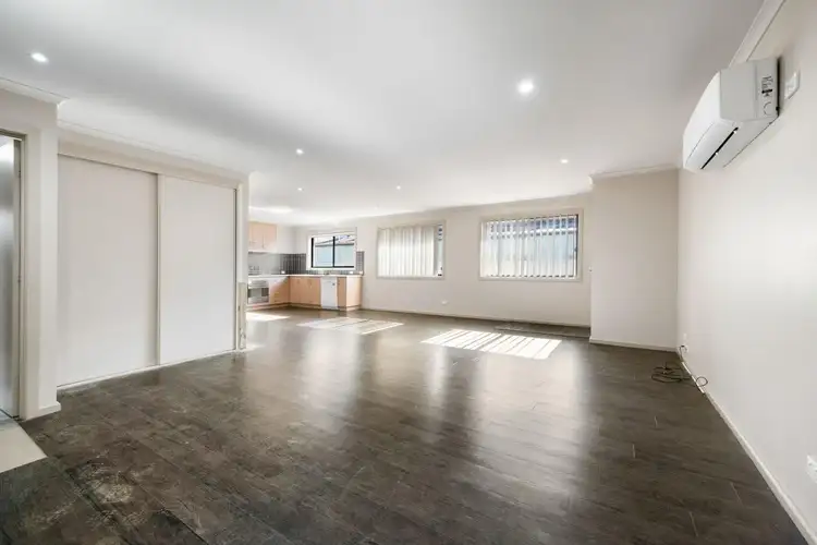 Sixth view of Homely unit listing, 2/358 Townsend Street, South Albury NSW 2640