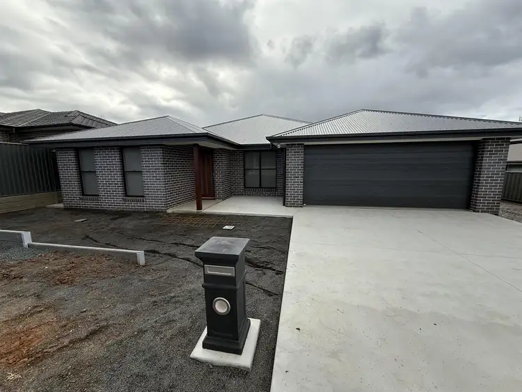 39 Currawong Drive, Tamworth NSW 2340