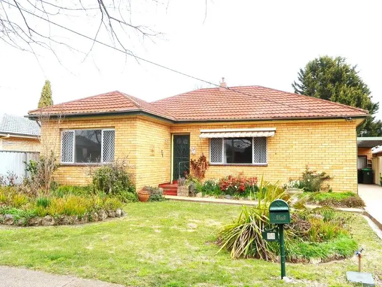 38 Gardiner Road, Orange NSW 2800