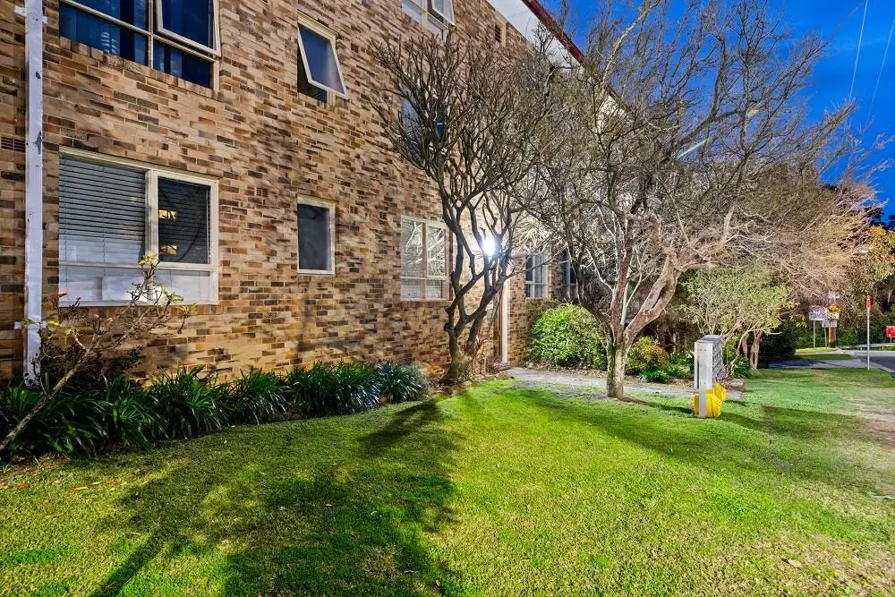 Main view of Homely unit listing, 4/221 Peats Ferry Road, Hornsby NSW 2077