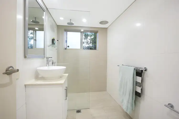 Sixth view of Homely unit listing, 3/679 Barrenjoey Road, Avalon Beach NSW 2107