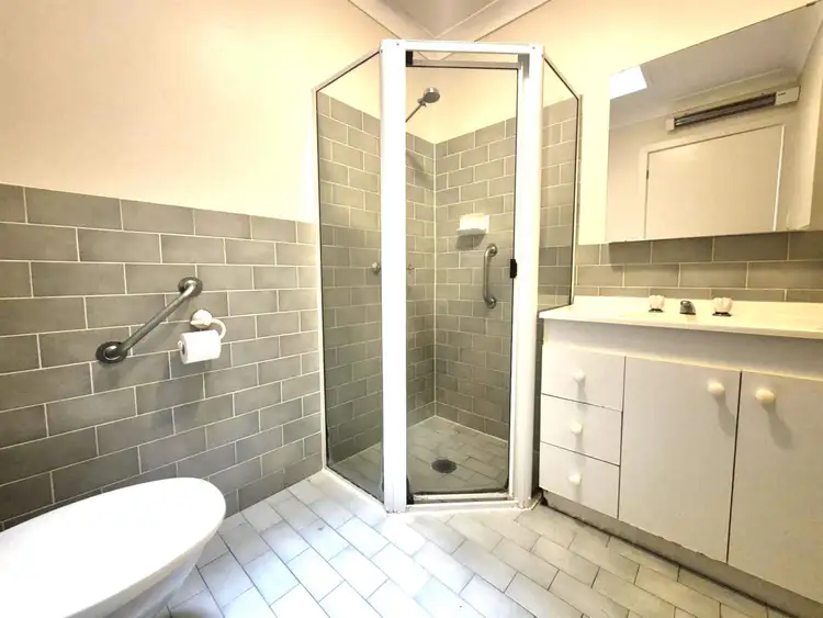 Sixth view of Homely unit listing, 1/23 MacKay Street, Cootamundra NSW 2590