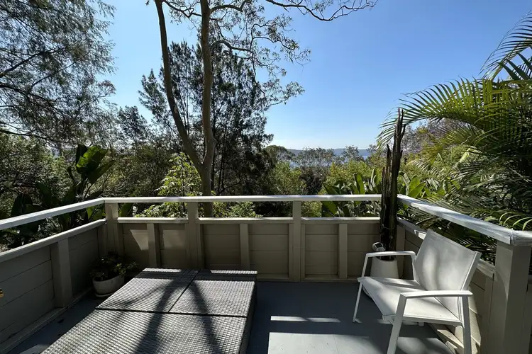 Studio/51 Hilltop Road, Avalon Beach NSW 2107