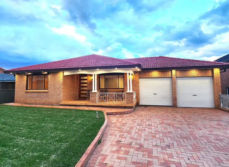 42 Boronia Road, Road, Bossley Park NSW 2176