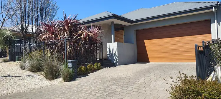 7 Lucerne Crescent, Mount Barker SA 5251
