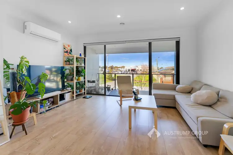 Fifth view of Homely townhouse listing, 38 View Road, Springvale VIC 3171