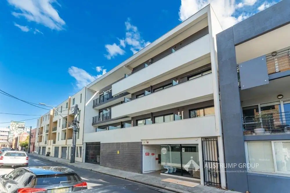 Main view of Homely studio listing, 14/17 Macquarie Street, Prahran VIC 3181