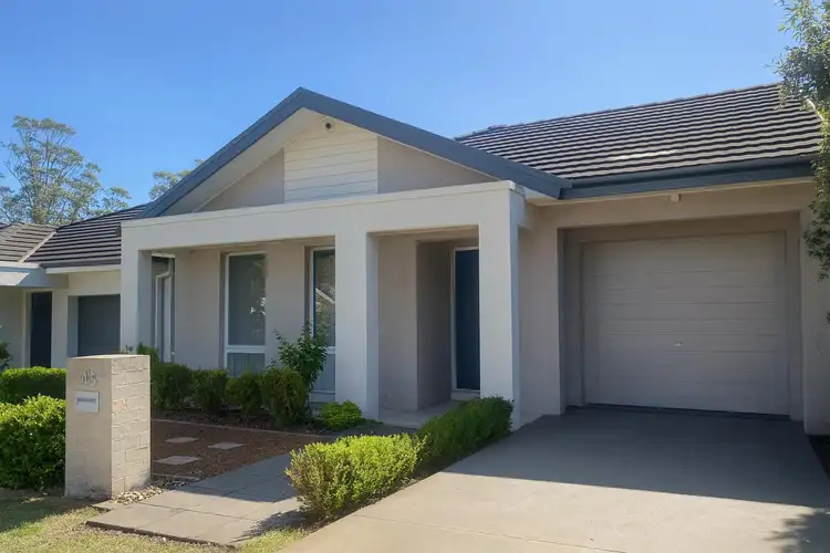 5 Carlton Road, Campbelltown NSW 2560