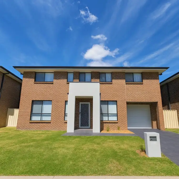 7b Coffs harbour Hrbr, Hoxton Park NSW 2171