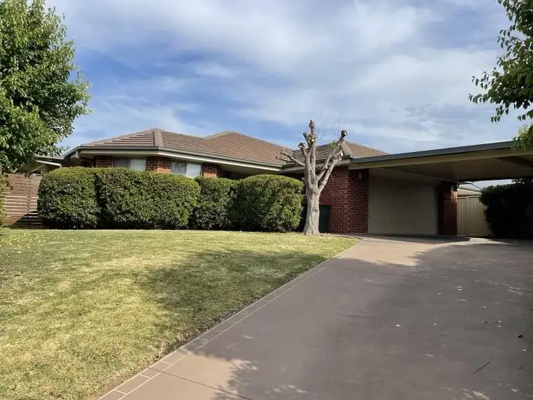 25 Hibiscus Way, Tamworth NSW 2340