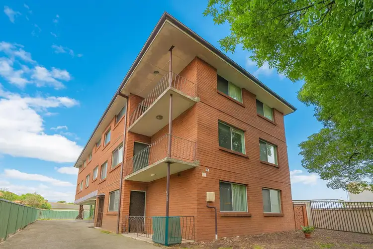 6/49 Castlereagh Street, Liverpool NSW 2170