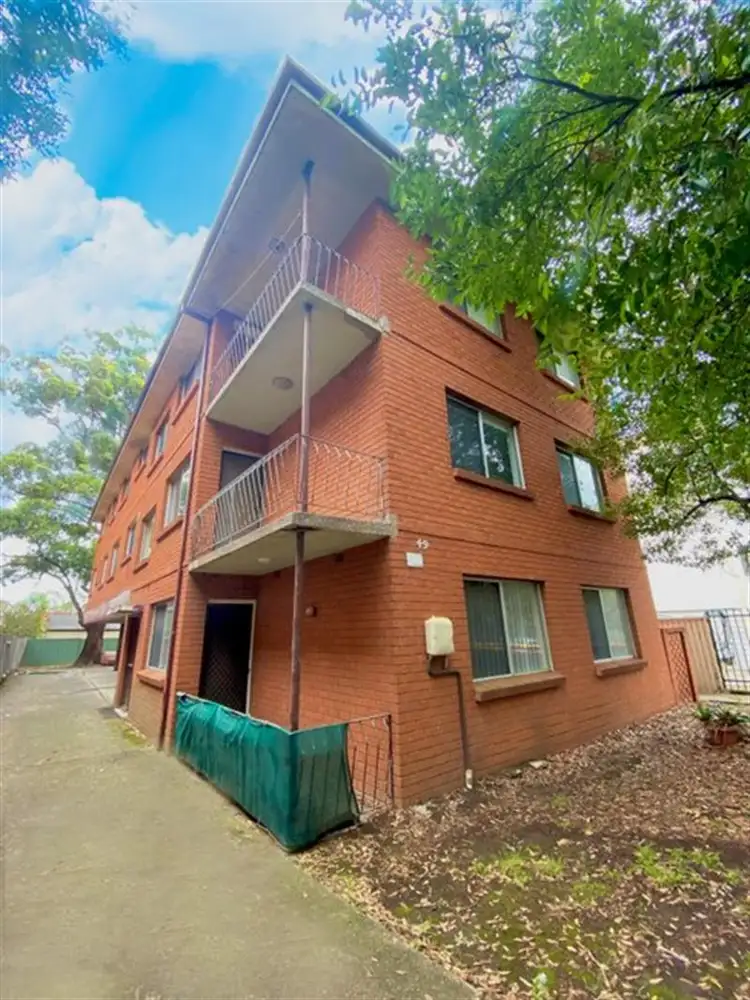 6/49 Castlereagh Street, Liverpool NSW 2170