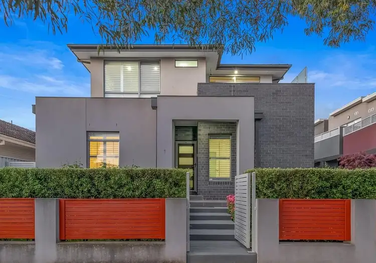 1/24 Irvine Crescent, Brunswick West VIC 3055