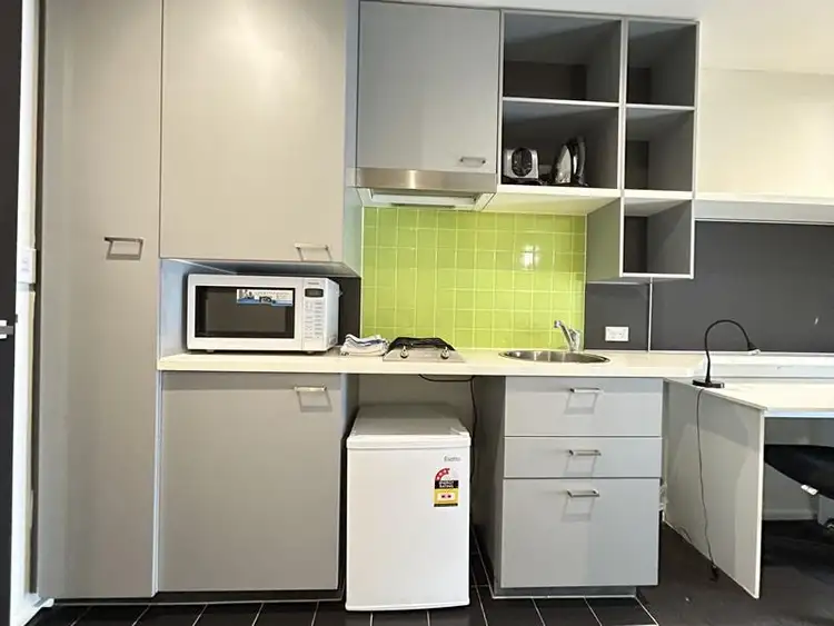 512/24 Barkly Place, Carlton VIC 3053