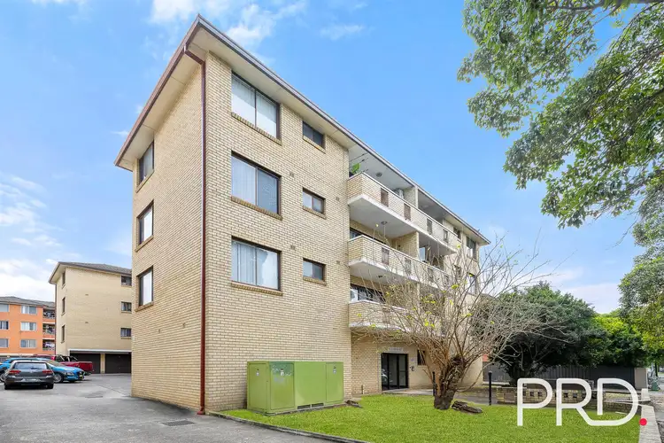 8/107 Castlereagh Street, Liverpool NSW 2170