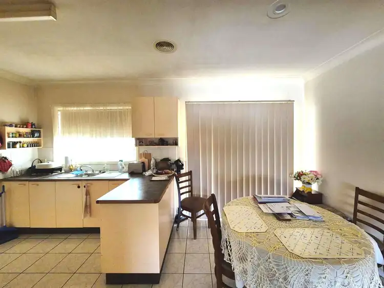 Third view of Homely unit listing, 2/59 Hay Street, Cootamundra NSW 2590