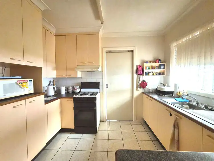 Fourth view of Homely unit listing, 2/59 Hay Street, Cootamundra NSW 2590