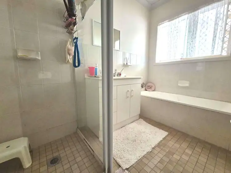 Fifth view of Homely unit listing, 2/59 Hay Street, Cootamundra NSW 2590