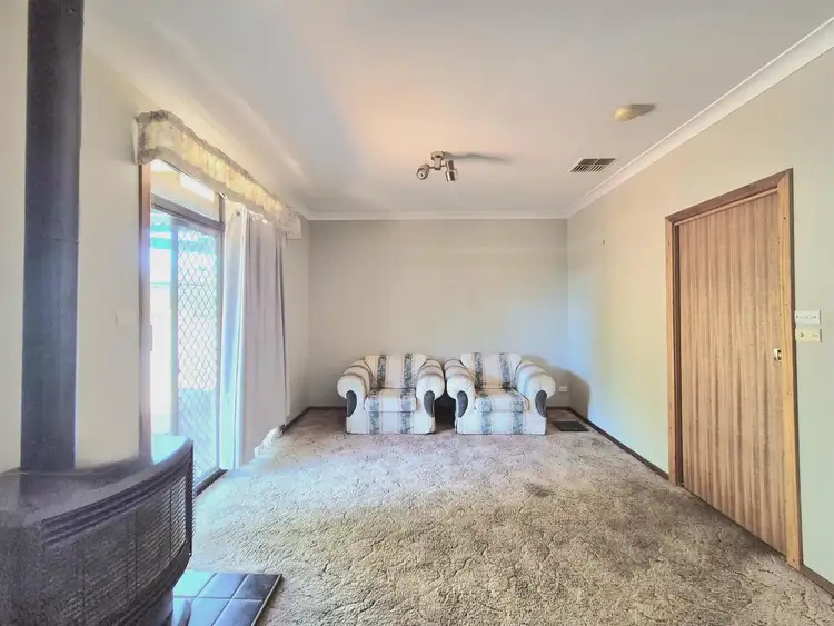 Fifth view of Homely house listing, 6 Kirley Place, Cootamundra NSW 2590