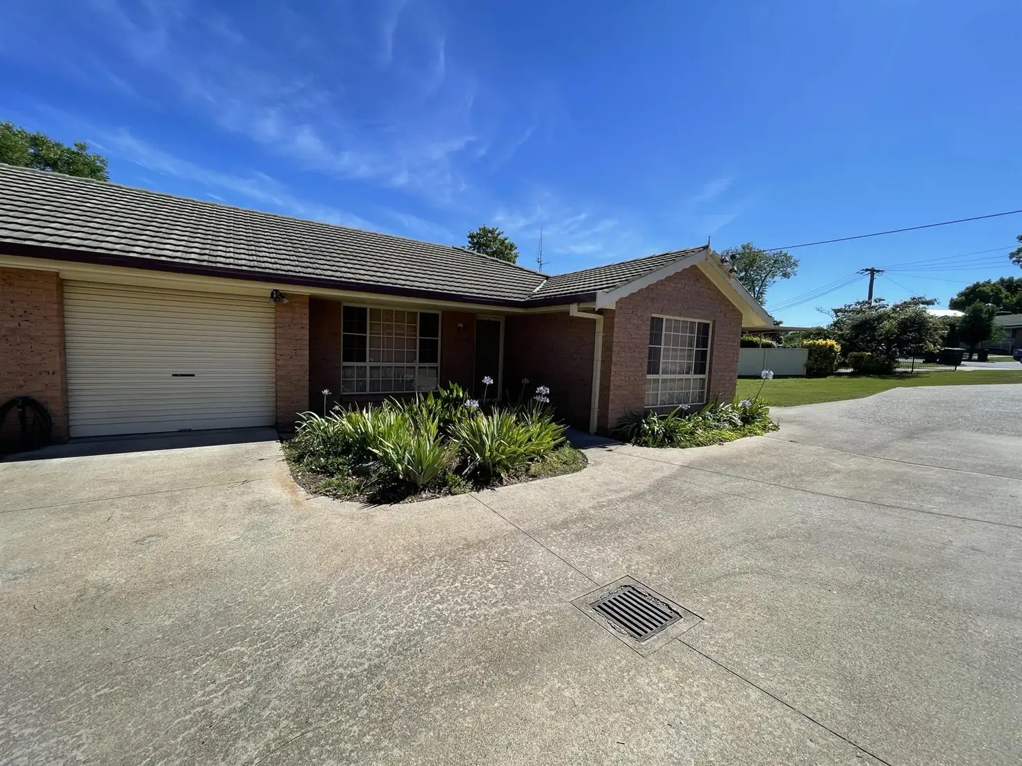 Main view of Homely villa listing, 2/22 Nancy Street, Tamworth NSW 2340