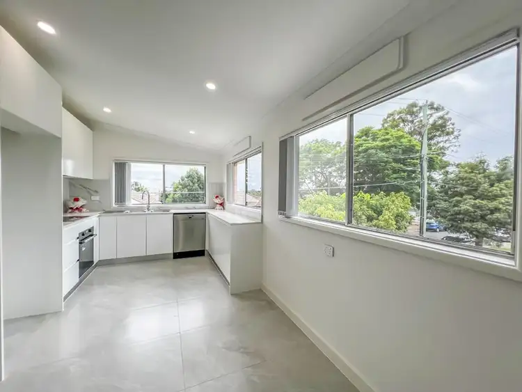 154 Glossop Street