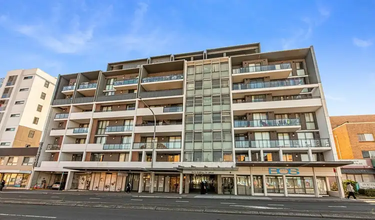 69-73 Elizabeth Drive