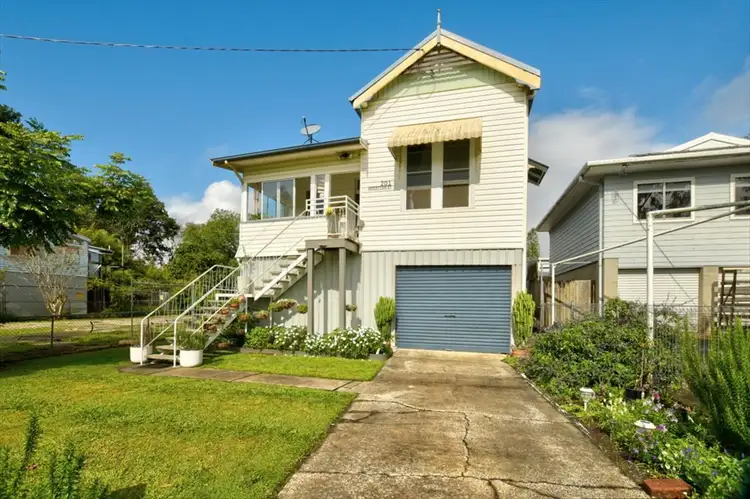 201 Magellan Street
