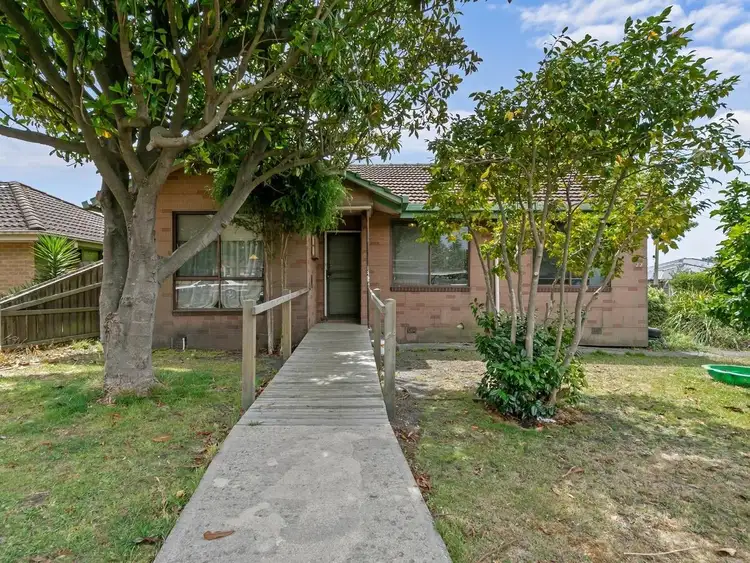 22 Marshall Avenue