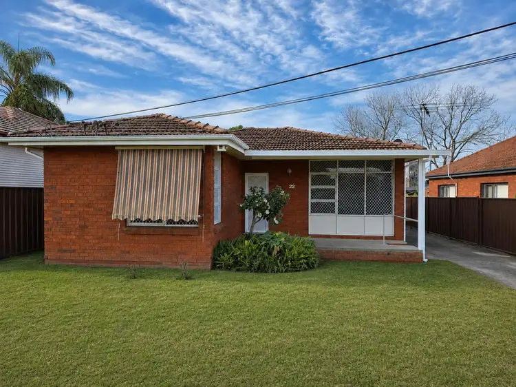 22 Mayberry Crescent