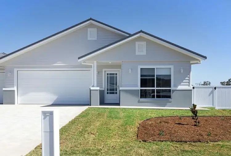 37 Kestrel Street