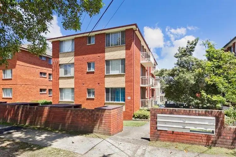 8/48 West Parade