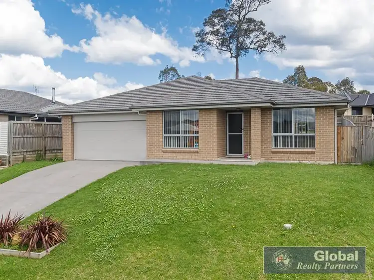 15 River Oak Ave, Gillieston Heights NSW 2321