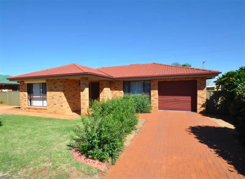 Main view of Homely house listing, 106 Twickenham  Drive, Dubbo NSW 2830