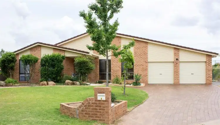 6 Treverrow Ct, Dubbo NSW 2830