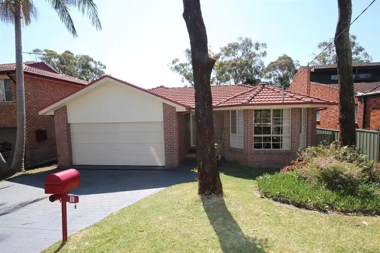 11 Victory View, Tanilba Bay NSW 2319