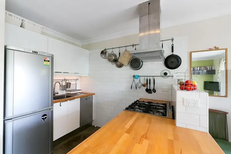 Fifth view of Homely apartment listing, 4/22 Ashby St, Fairfield QLD 4103