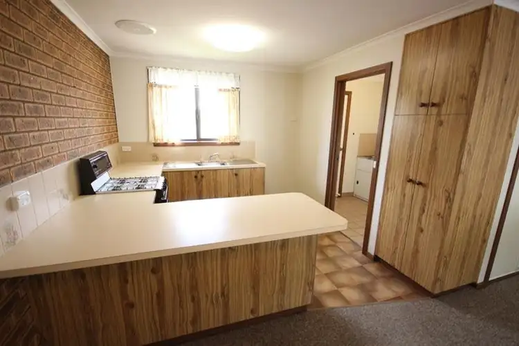 Seventh view of Homely block of units listing, 8 Glendaloch Ct, Lavington NSW 2641