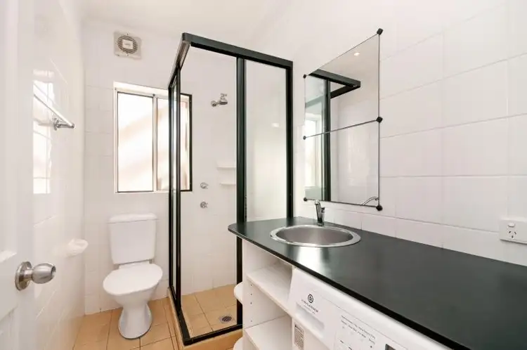 Sixth view of Homely unit listing, 2/96 Booker Bay Rd, Booker Bay NSW 2257