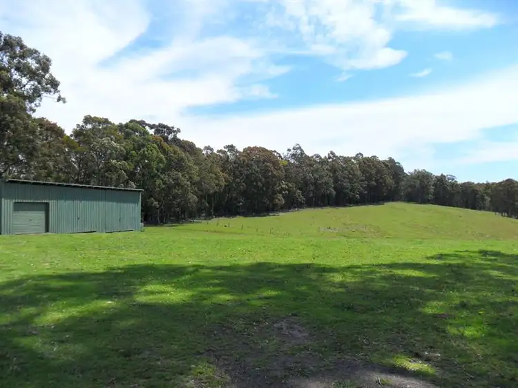 1717a The Lakes Way, Bungwahl NSW 2423