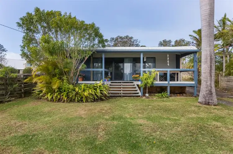 52 Arrawarra Road, Arrawarra Headland NSW 2456