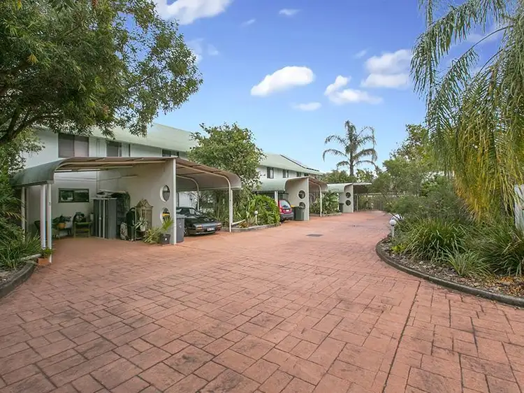 Main view of Homely townhouse listing, 1/27 Brassey St, Fairfield QLD 4103