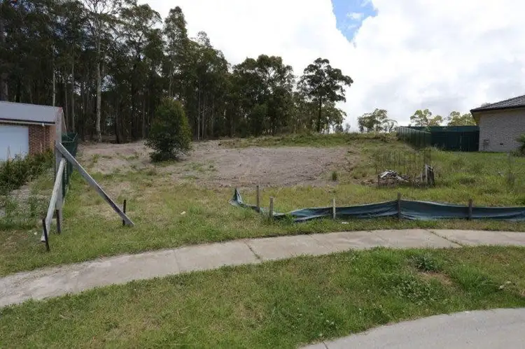 19 Coolabah Close, Fletcher NSW 2287