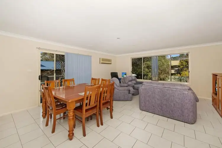 Fifth view of Homely house listing, 114 Elizabeth Bay Dr, Lake Munmorah NSW 2259