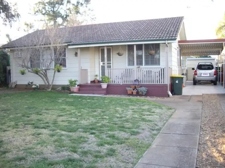 7 Spence  Street